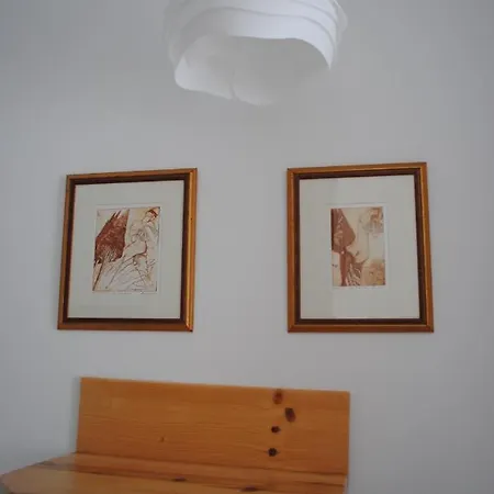 Natura Lägenhet Makarska