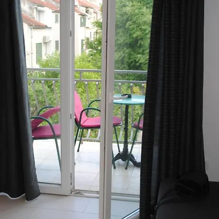 Lägenhet Natura Makarska